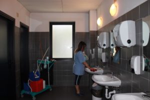 Clean&Clean - Impresa di Pulizie a Genova - Pulizie Civili e Pulizie Industriali