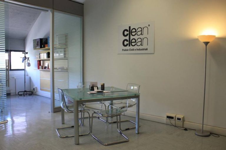 Clean&Clean - Impresa di Pulizie a Genova - Pulizie Civili e Pulizie Industriali