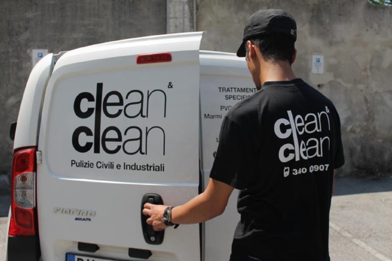 Pulizie Industriali Genova - Pulizie Domestiche Genova - Clean&Clean - Impresa di Pulizie a Genova - Pulizie Civili e Pulizie Industriali | Pulizie Condominiali Genova | Pulizie Uffici Genova | Pulizia Appartamenti | Pulizia Professionale